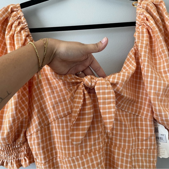 NWT Altar'd State Gingham Puff Sleeve Tie Front Mini Dress Apricot size L - Picture 5 of 14